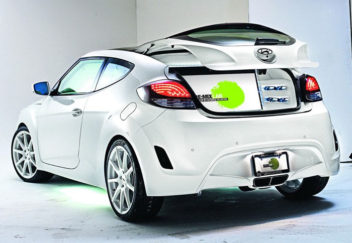 To τρίτο Veloster που παρουσίασε η Remix στη SEMA ήταν αφιερωμένο στην τεχνολογία.